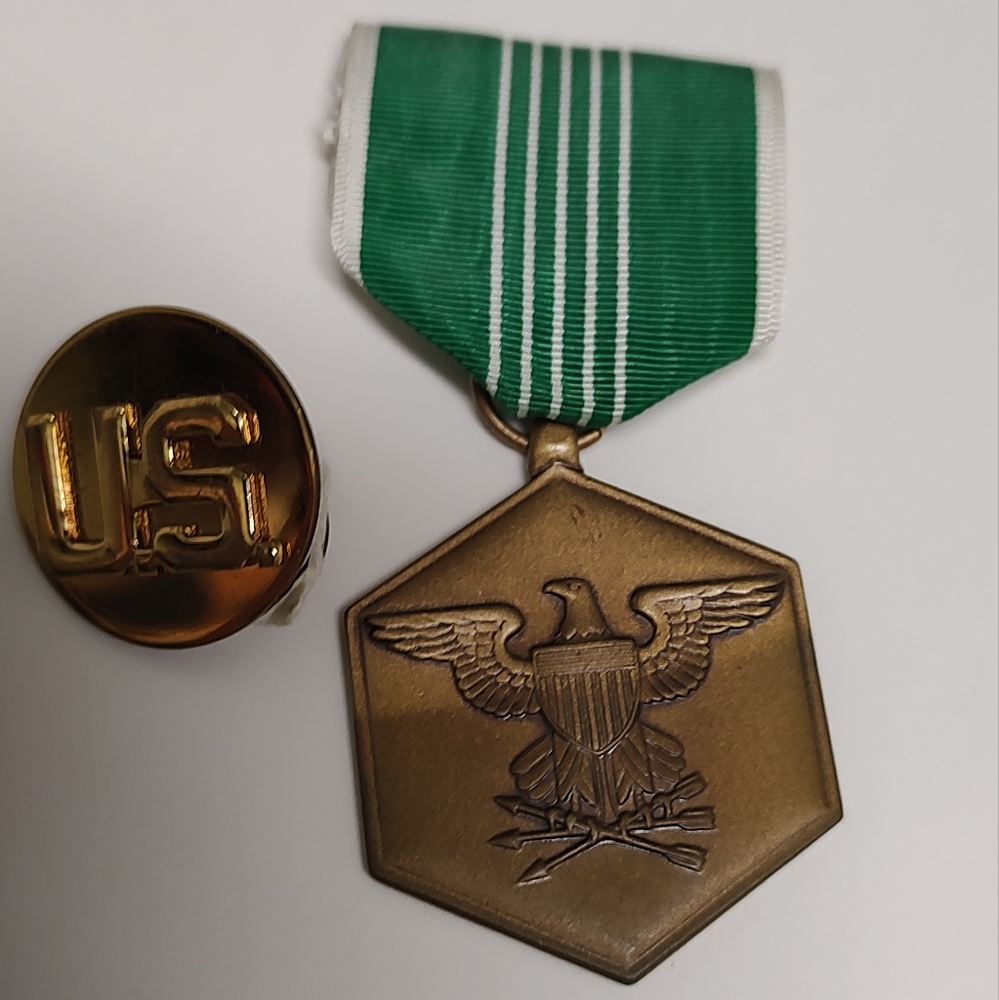 US Army medal and pin